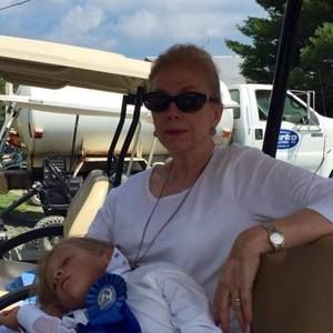 Meet your Posher, Linda